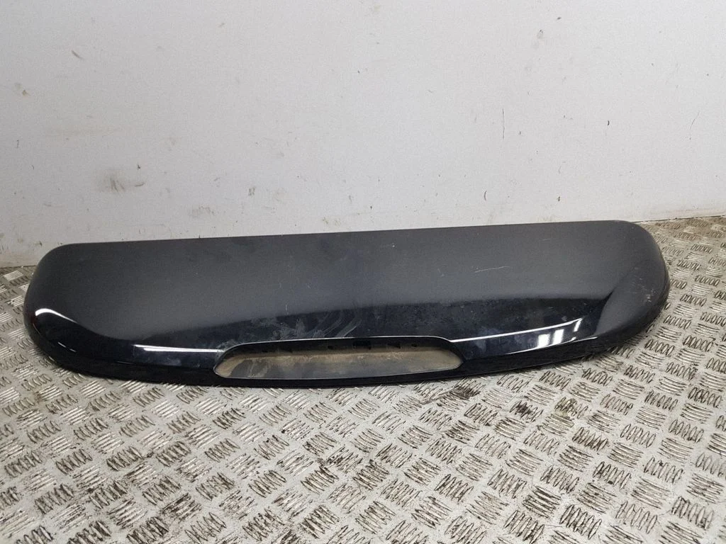 Tailgate/trunk spoiler 735578408
