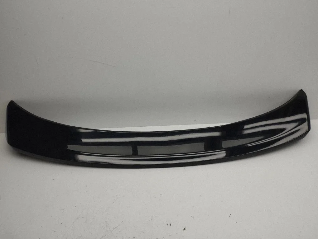 Tailgate/trunk spoiler 9835054580