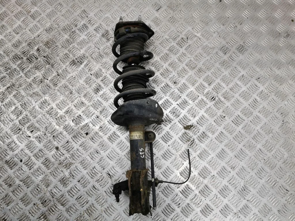 Front shock absorber with coil spring 51620T1E