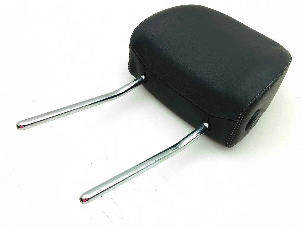 Esiistme peatugi – Audi A4 S4 B9 (2015-2019)