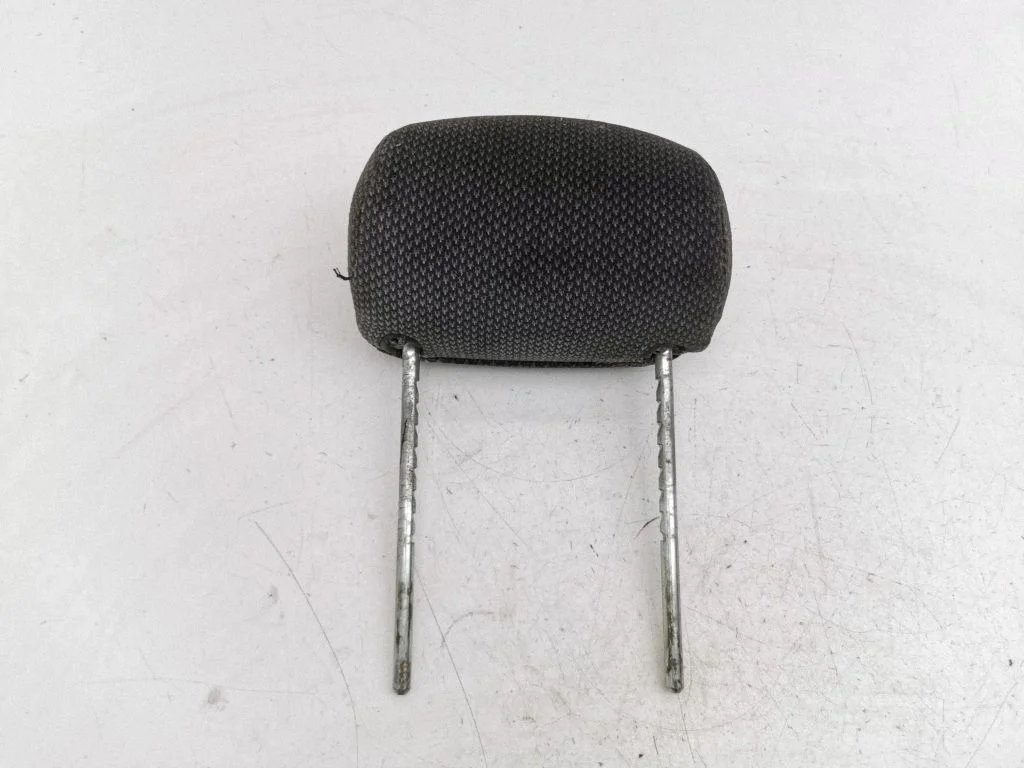 Front seat headrest – Ford Orion (1991-1993), left