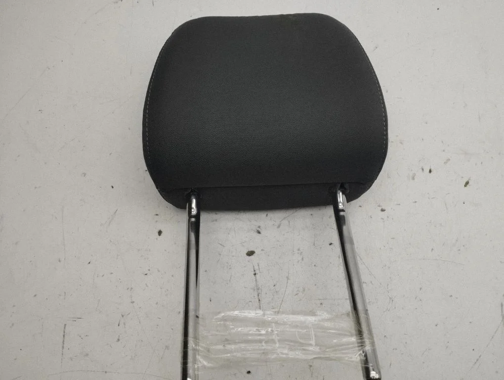 Front seat headrest – Audi A1 (2018-)