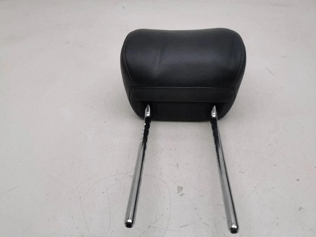 Front seat headrest – KIA Niro (2016-2022)