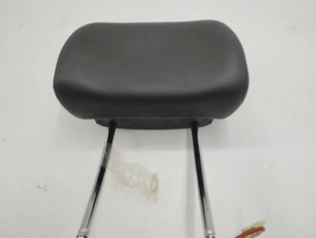 Front seat headrest 914950807