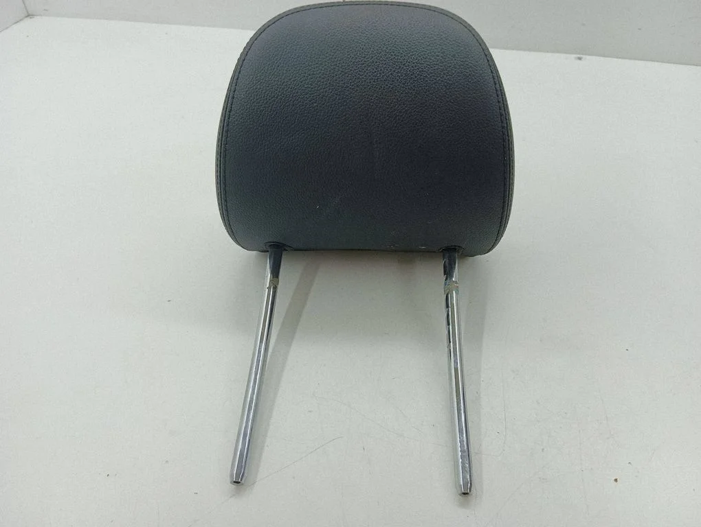 Front seat headrest – Mercedes-Benz ML-Class W164 (2005-2011)