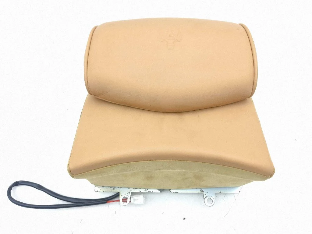 Rear seat headrest 30817705B