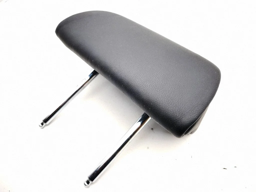 Rear seat headrest – BMW 7 Series E65 E66 (2001-2008)