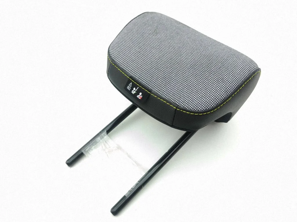 Rear seat headrest – Renault Megane IV (2016-), right