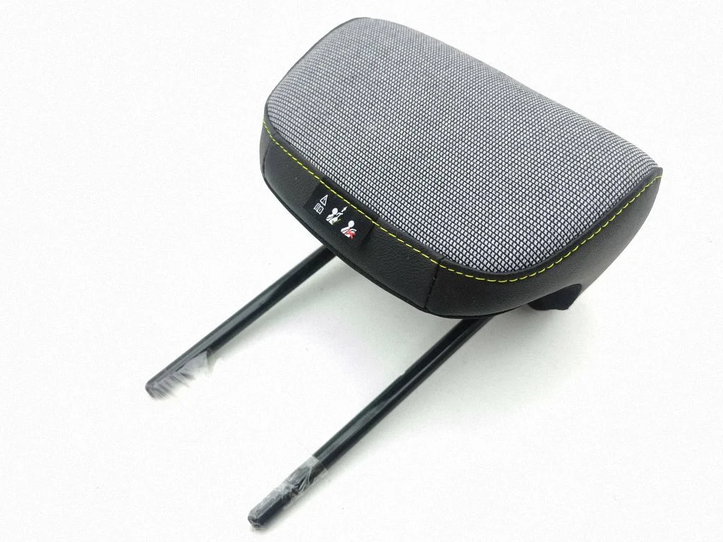 Rear seat headrest – Renault Megane IV (2016-), left