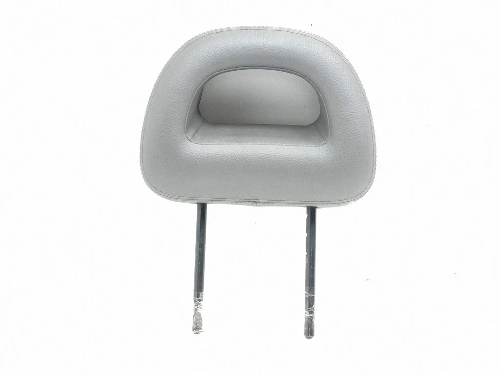 Third row seat headrest – Chrysler Voyager (2004-2007)