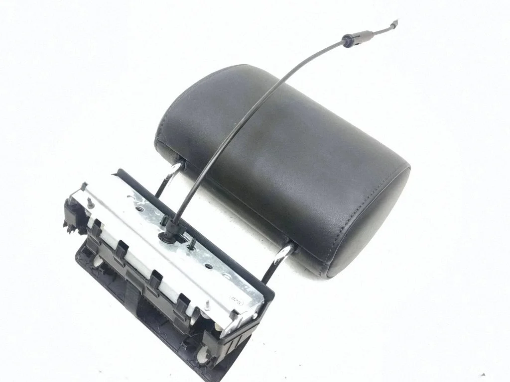 Third row seat headrest – Audi Q7 4L (2005-2015)