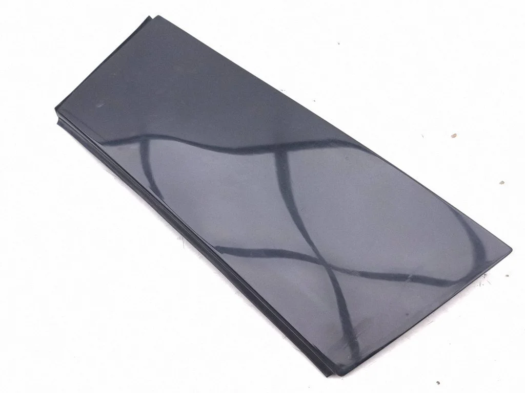 Front door glass trim molding 76890CD000