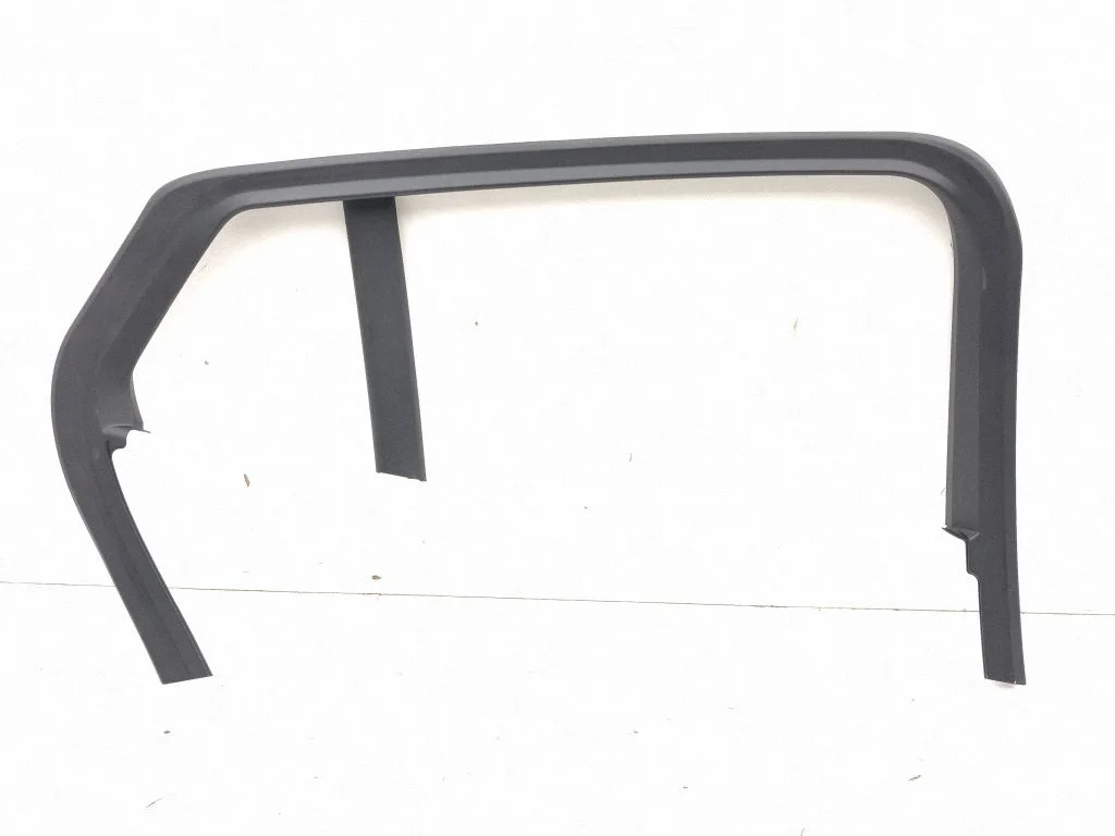 Rear door glass trim molding 5A30787