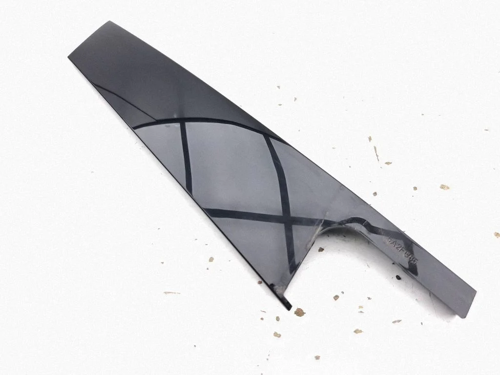 Rear door glass trim molding 5A2FC85