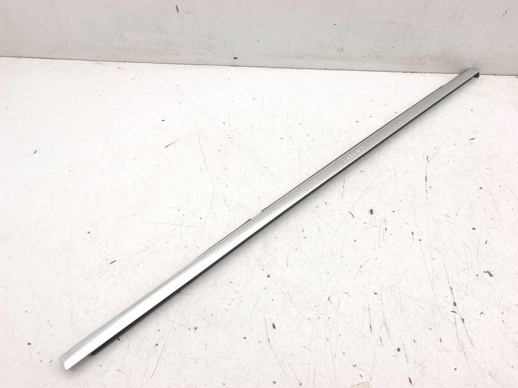 Rear door glass trim molding A1777350400