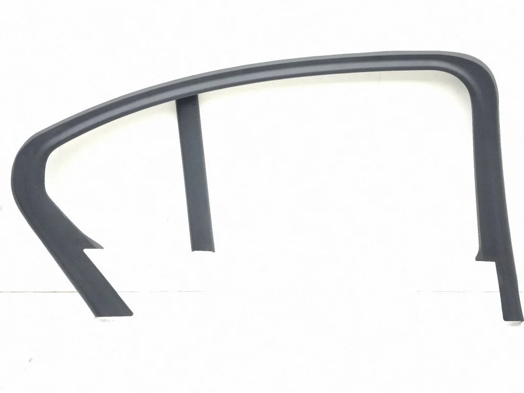 Tagaukse klaasi liist 9483227