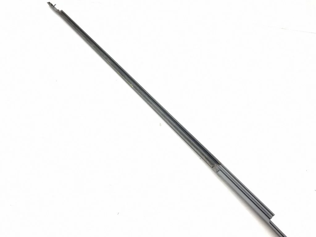 Rear door glass trim molding – right