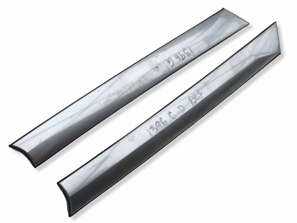 Tagaukse klaasi liist 87850R2000