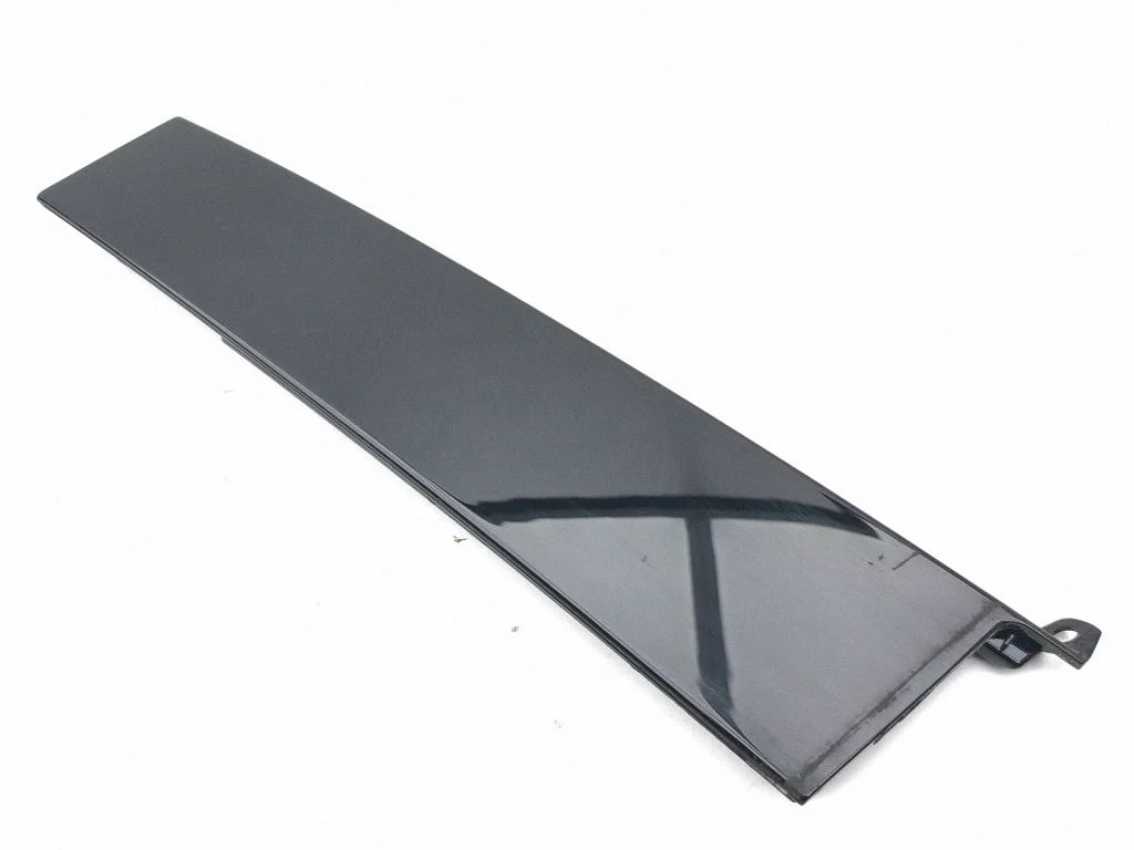 Tagaukse klaasi liist – Peugeot 2008 II (2019-)