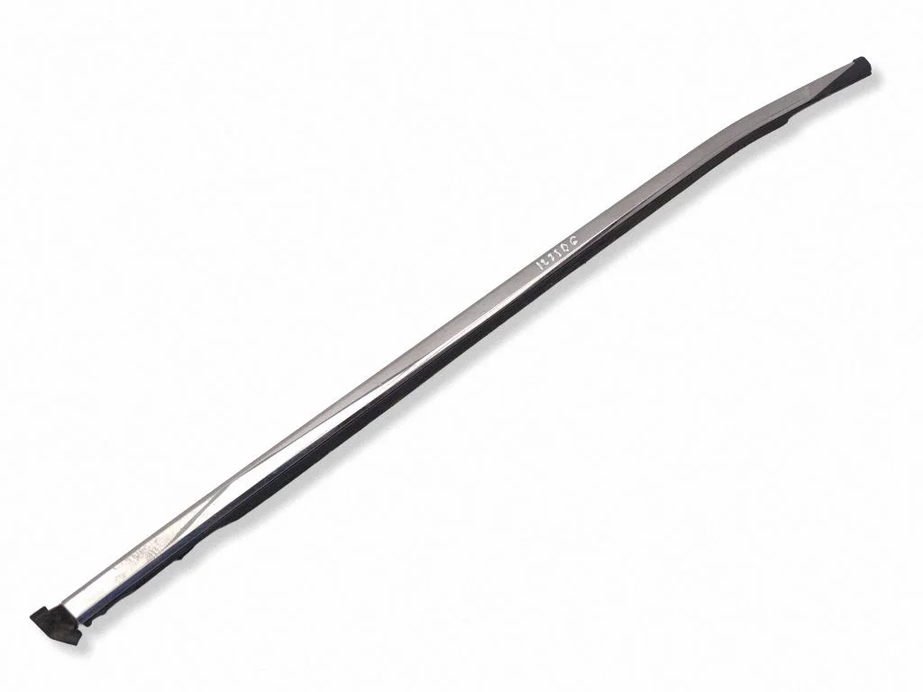 Rear door glass trim molding – right