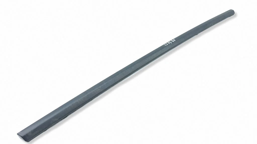 Rear door glass trim molding – right