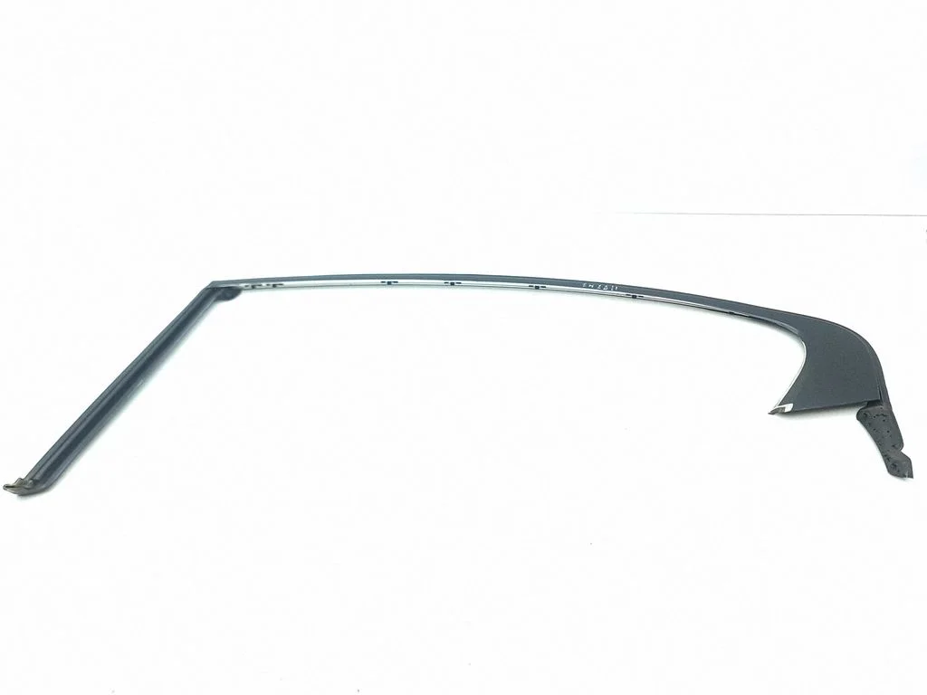 Aizmugurējo durvju stikla apdare GX73255A61AD