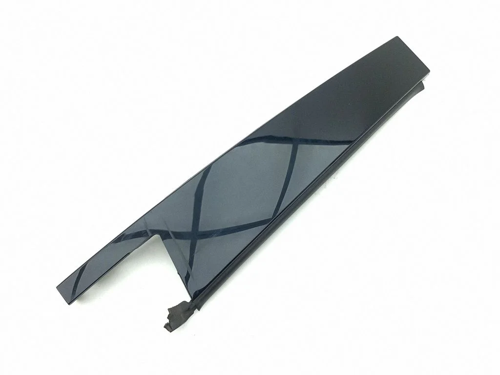 Rear door glass trim molding – Alfa Romeo Giulia (2016-)