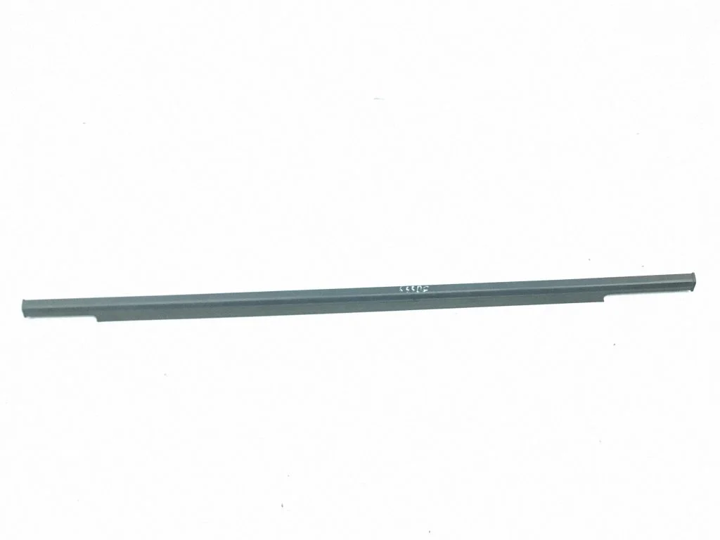 Rear door glass trim molding – right