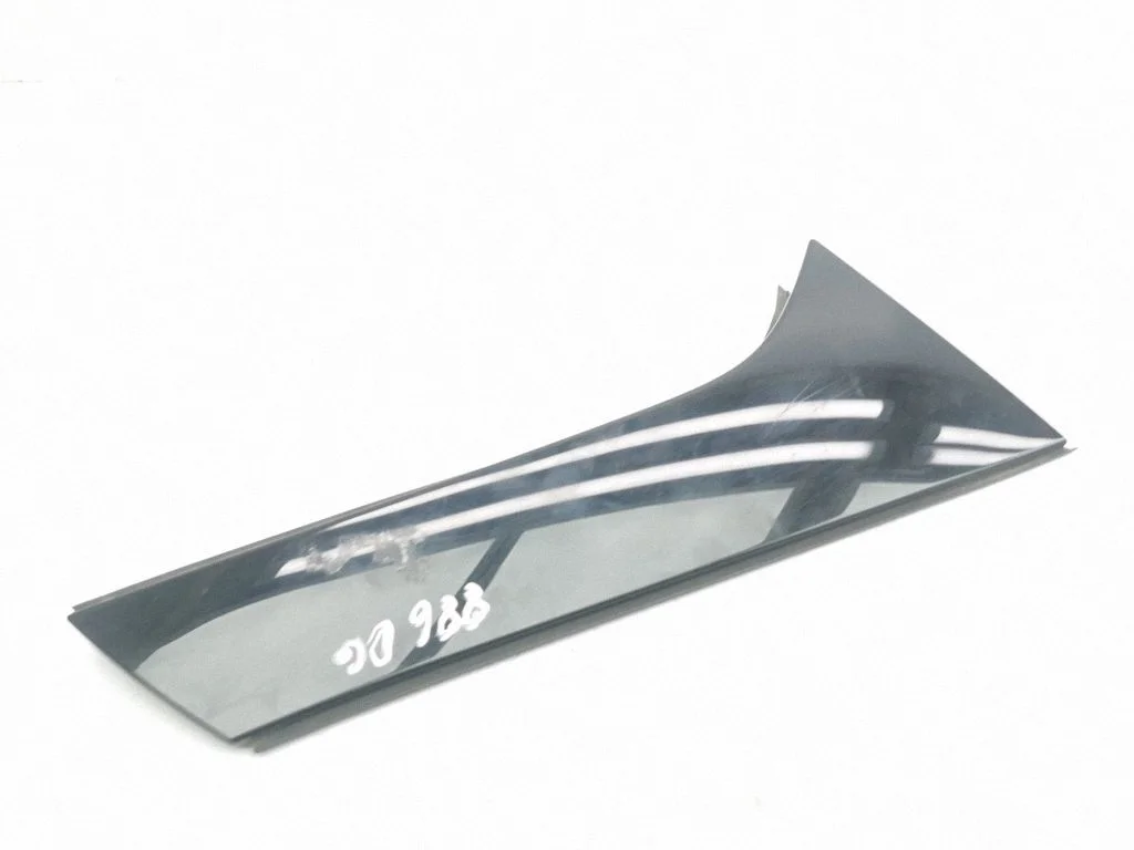 Rear door glass trim molding A2477900400