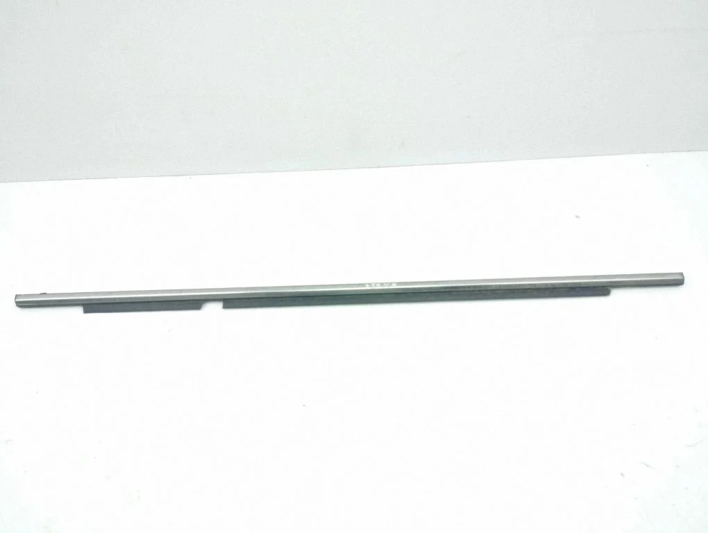 Listwa szyby drzwi tylnych – Mazda 6 (2008-2013)