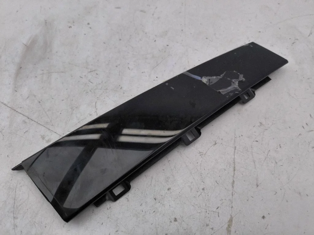 Rear door glass trim molding 8Y0839901