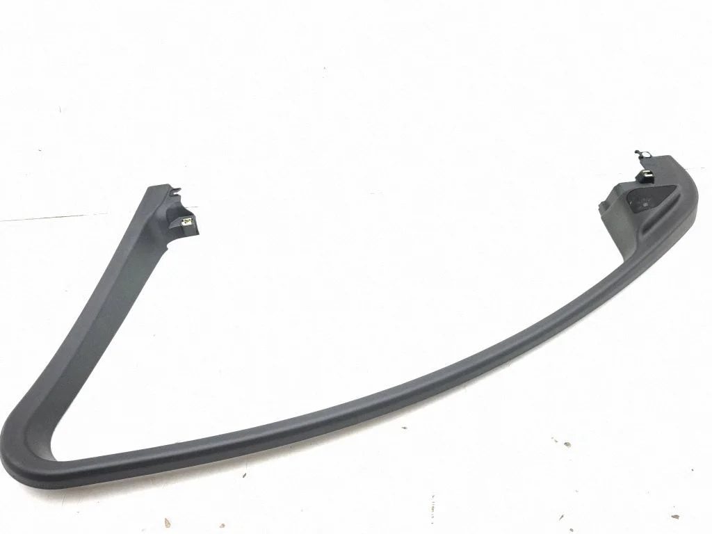 Esiukse klaasi liist J9C320904A