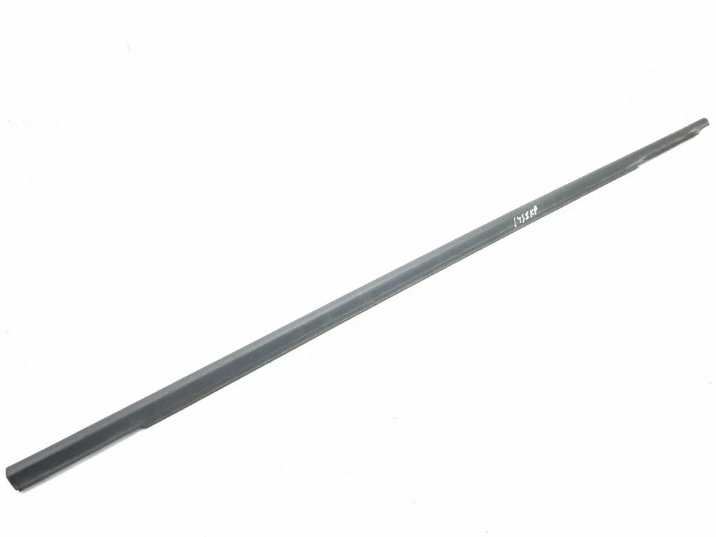 Front door glass trim molding – left