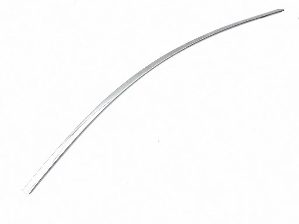 Front door glass trim molding – right