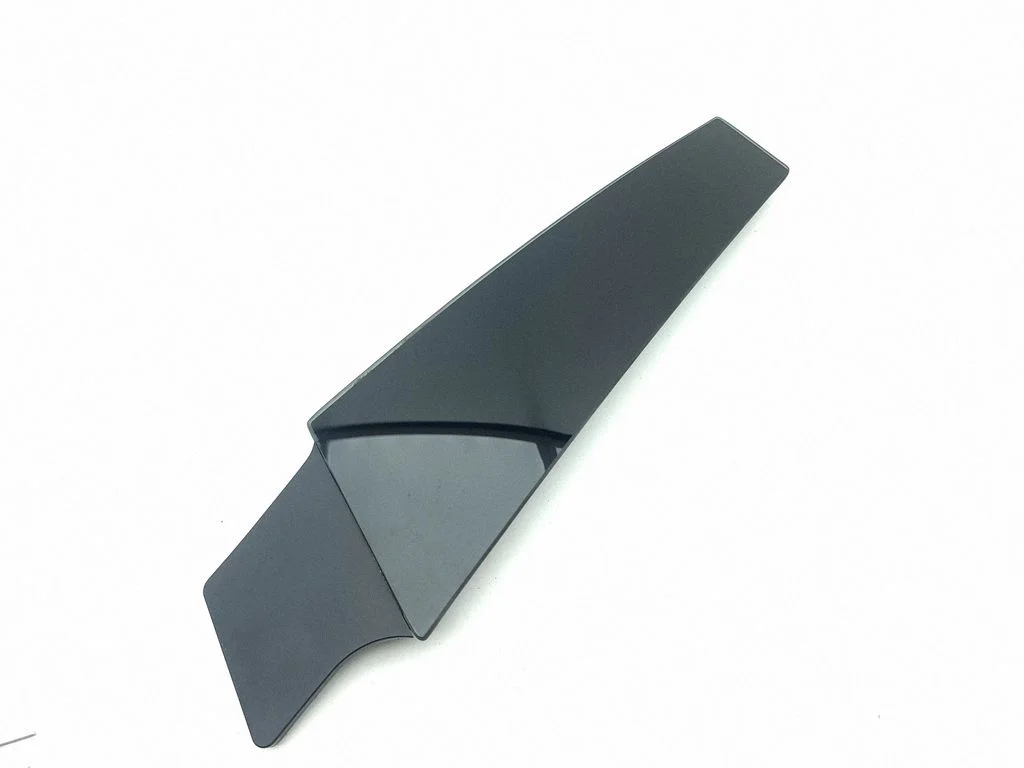 Front door glass trim molding – right