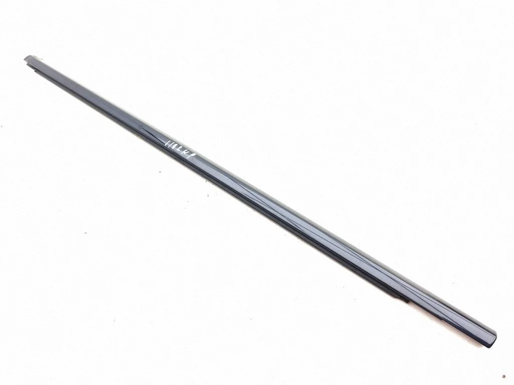 Front door glass trim molding – left