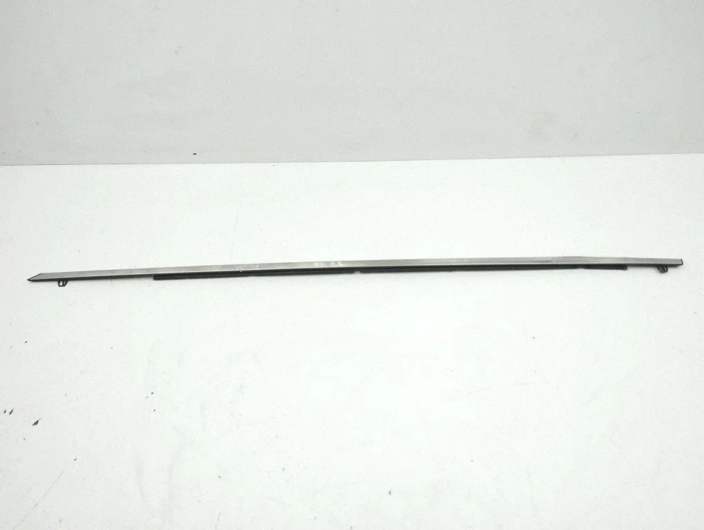 Front door glass trim molding – left