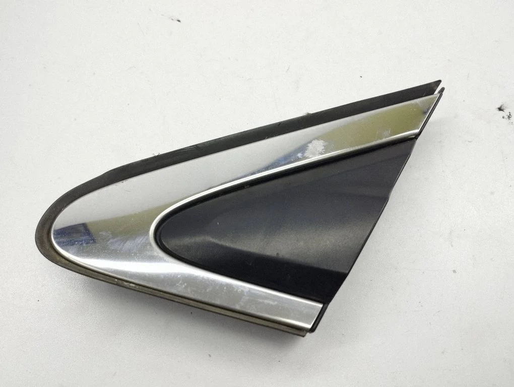 Listwa szyby drzwi przednich 75495T1G