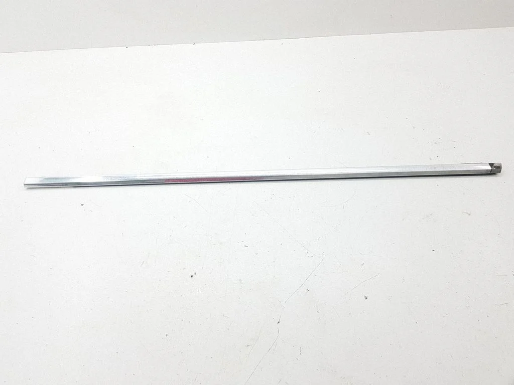 Front door glass trim molding – left
