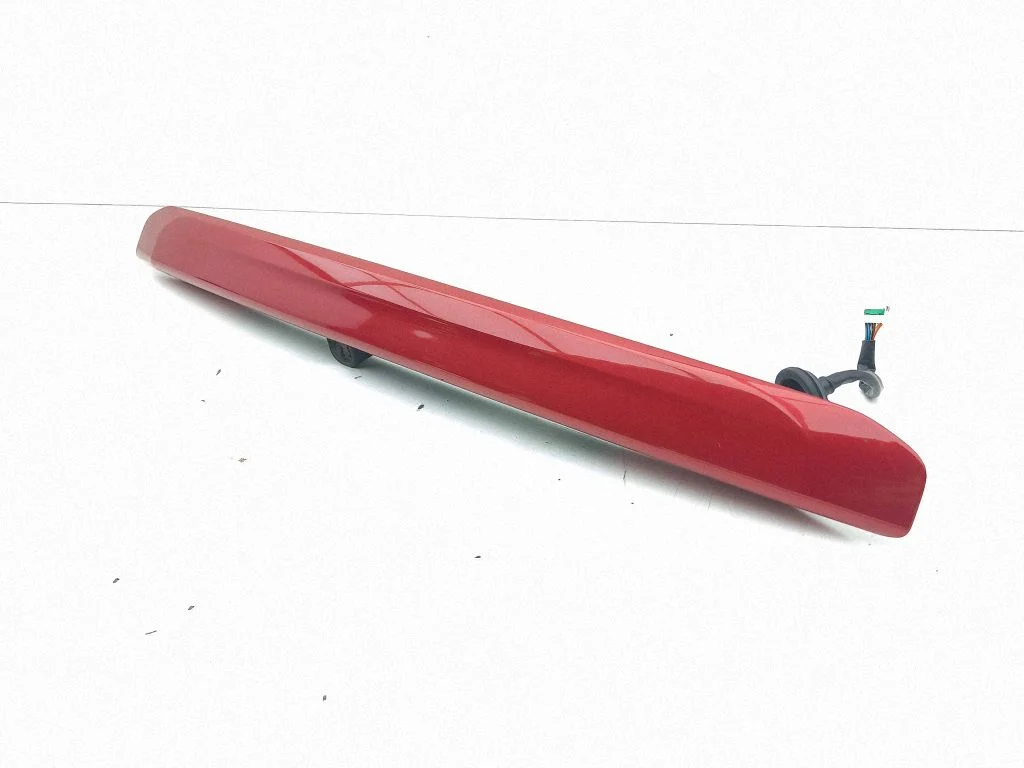 Trunk door license plate light bar AI0847M1