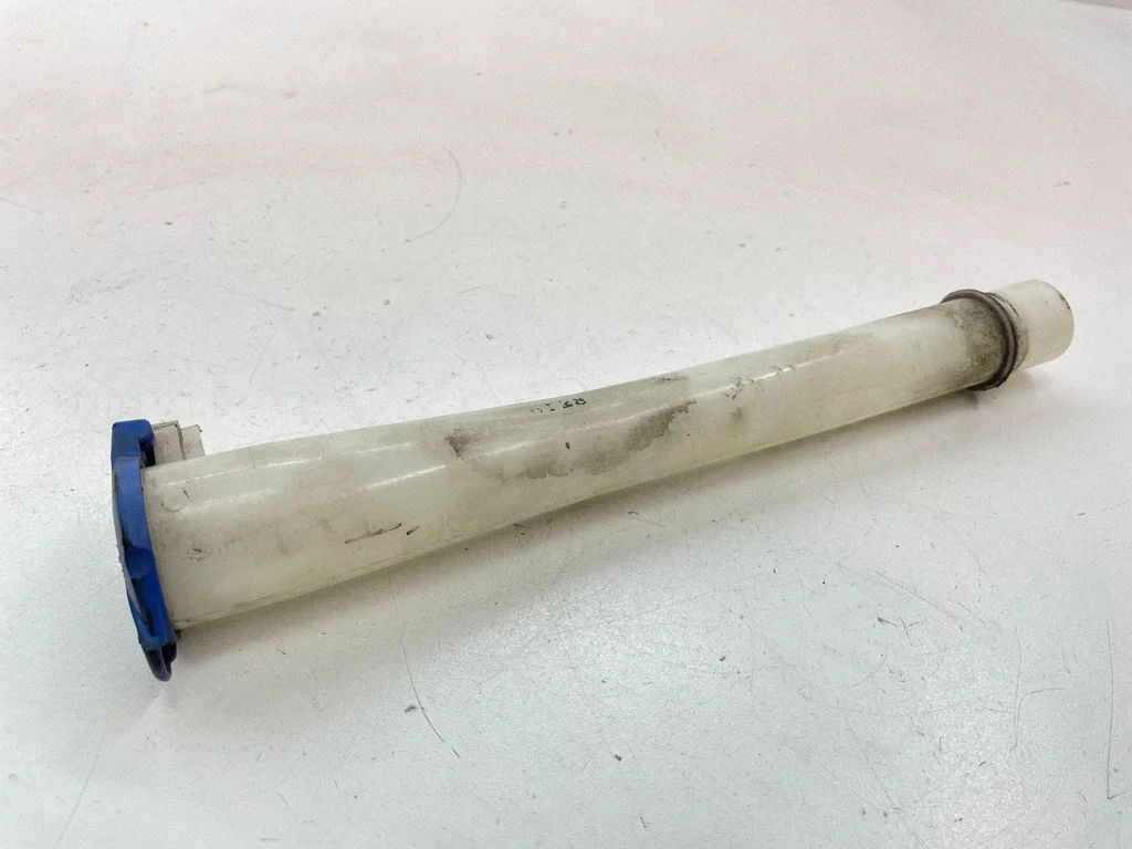 Window washer liquid tank fill tube – KIA Sorento (2002-2009)