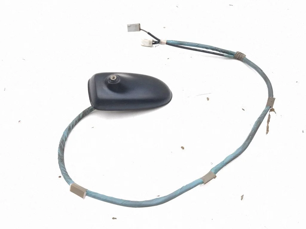Radio antena V309075C