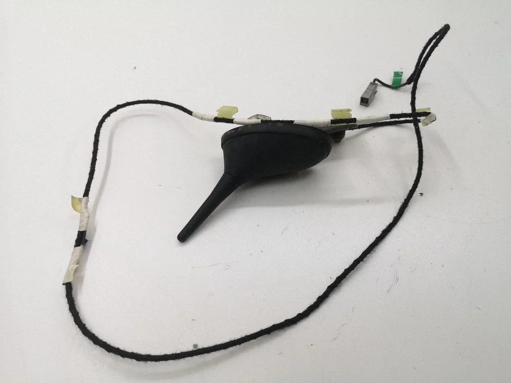 Radio antenna 9664546180