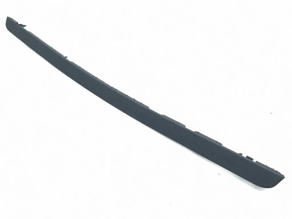 Armatuurlaua viimistlus 84748R2500WK