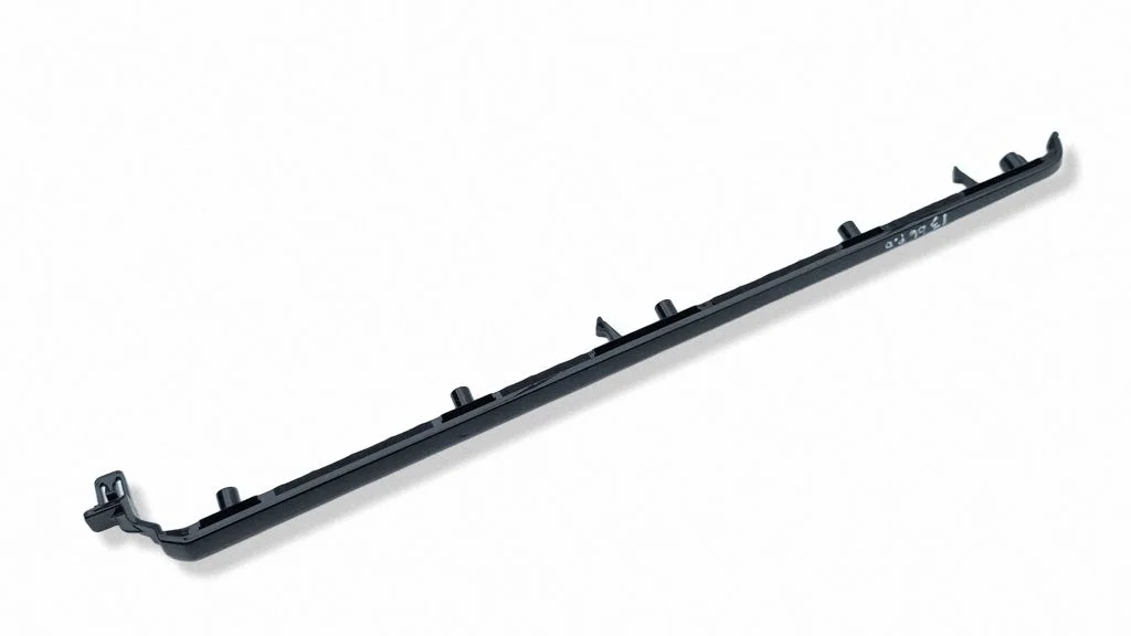 Panel trim 77227TMET020