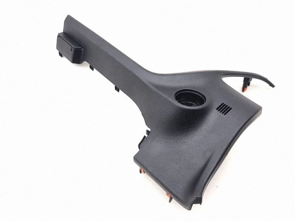 Panel trim – Lexus RX 450H (2016-)