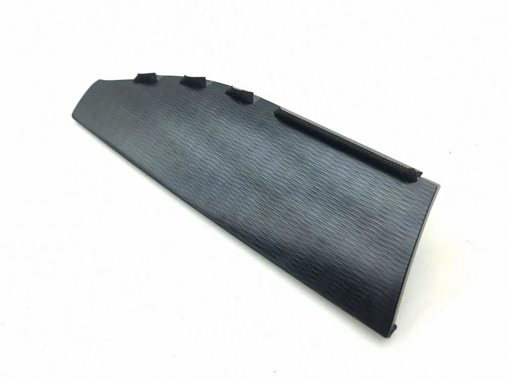 Paneļa apdare 684115SA0A