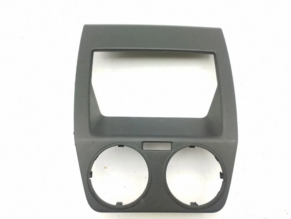 Paneļa apdare V500242