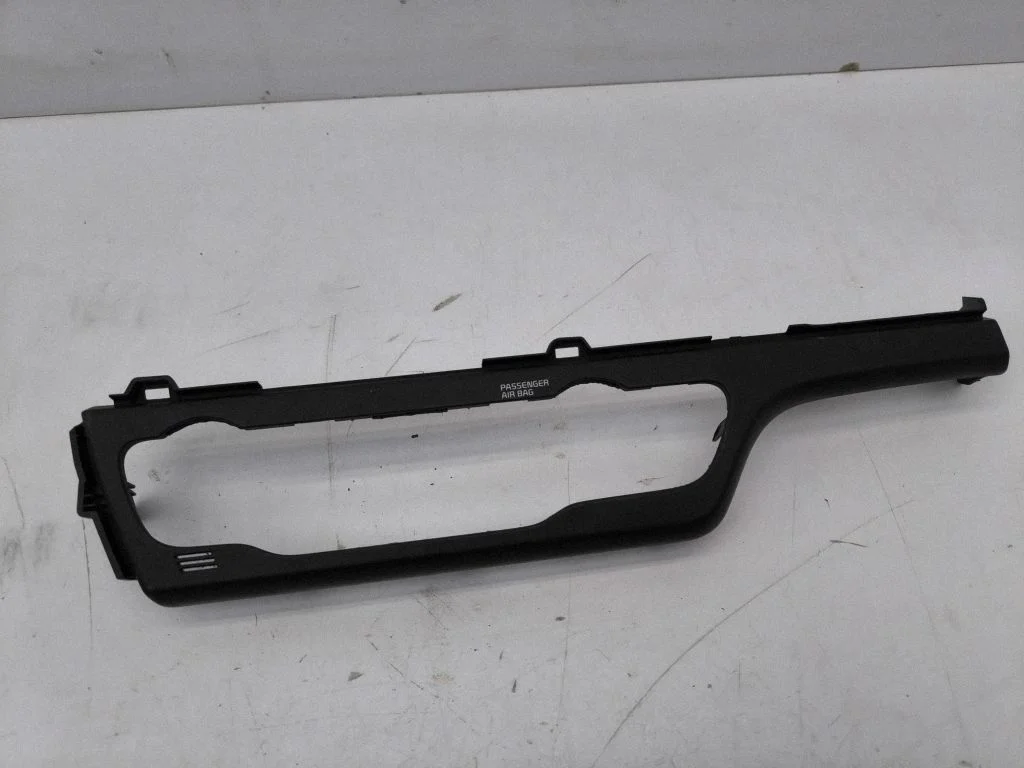 Panel trim – KIA Niro (2016-2022)