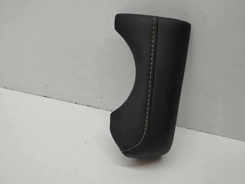 Panel trim 5542142150